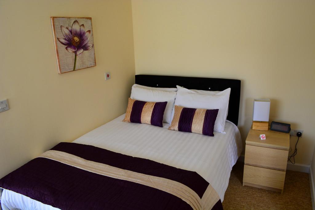 ביסטר Winston Guesthouse מראה חיצוני תמונה